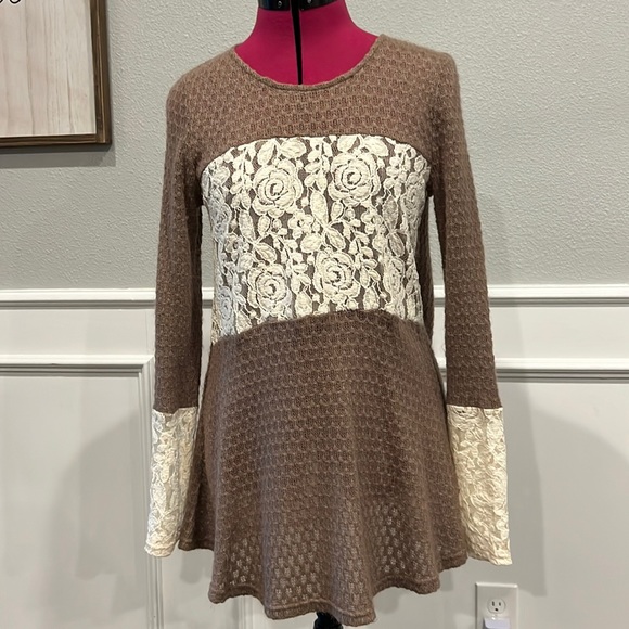 ALTERED STATE TUNIC SWEATER SZ M #1467 - Picture 1 of 7